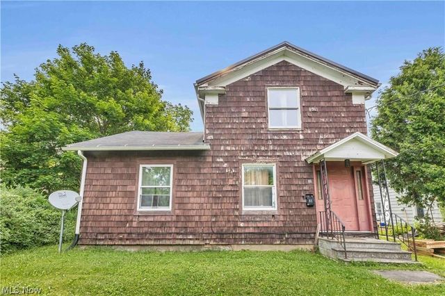 81 S Pleasant Street, Oberlin, OH 44074