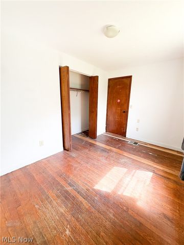 81 S Pleasant Street, Oberlin, OH 44074
