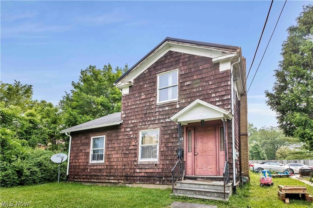 81 S Pleasant Street, Oberlin, OH 44074