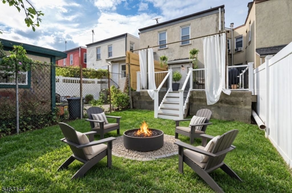 103 Napoleon St A, Newark City, NJ 07105 — exterior