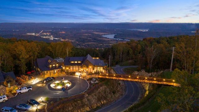 465 Compass Drive, Jasper, TN 37347