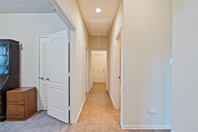 508 Forest Village Circle, La Marque, TX 77568
