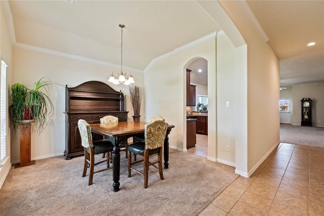 508 Forest Village Circle, La Marque, TX 77568