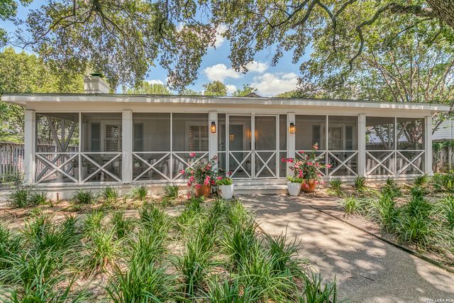 317 ARCADIA PL, Terrell Hills, TX 78209