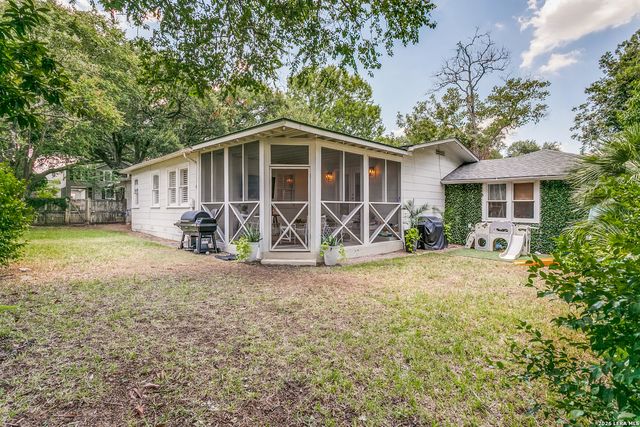 317 ARCADIA PL, Terrell Hills, TX 78209