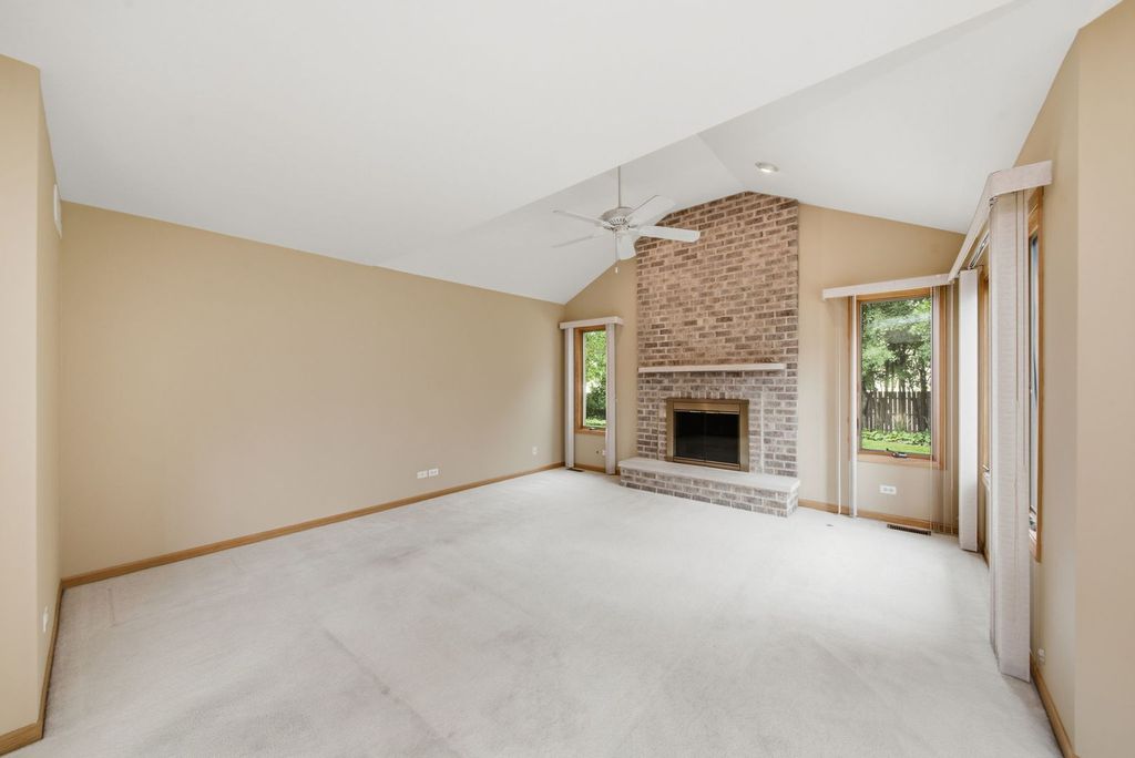 2218 Tamarack Drive, Downers Grove, IL 60515 — photo 5
