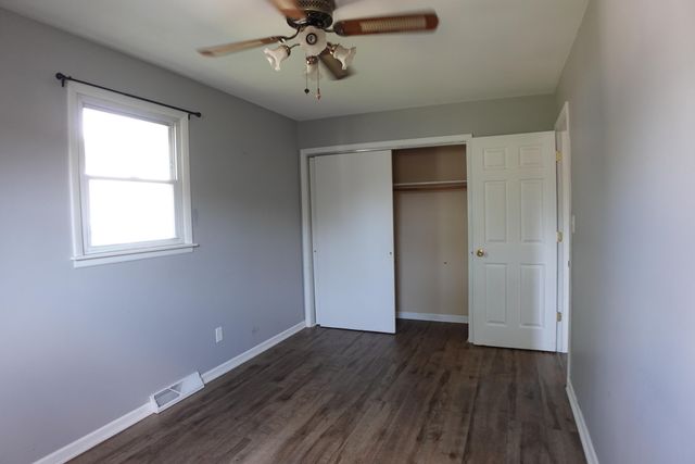 1234 W Home Avenue, Hobart, IN 46342