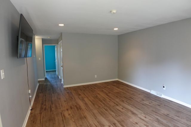 1234 W Home Avenue, Hobart, IN 46342