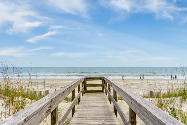 507 W Ashley Avenue, Folly Beach, SC 29439