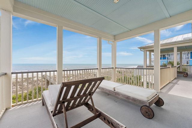 507 W Ashley Avenue, Folly Beach, SC 29439