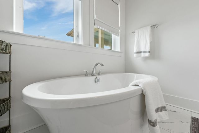 507 W Ashley Avenue, Folly Beach, SC 29439