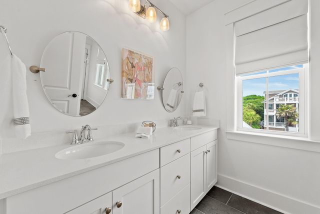 507 W Ashley Avenue, Folly Beach, SC 29439
