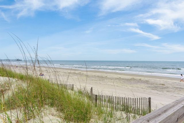 507 W Ashley Avenue, Folly Beach, SC 29439