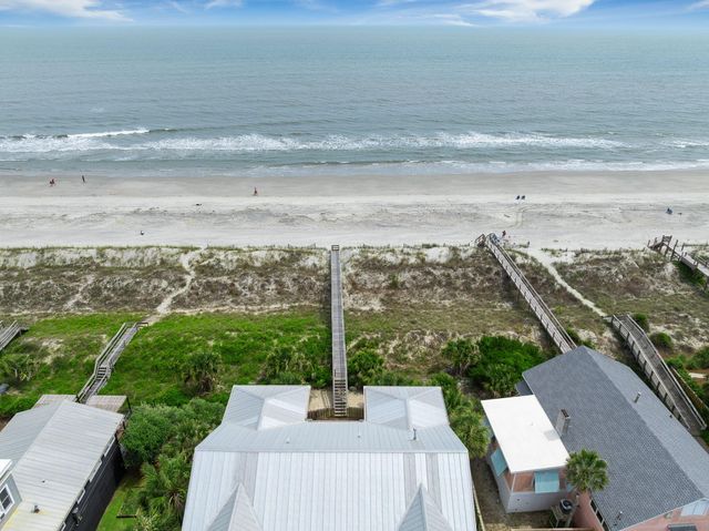 507 W Ashley Avenue, Folly Beach, SC 29439