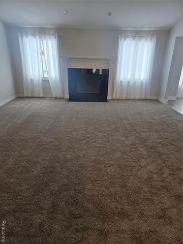 51684 Eva Drive, Macomb Township, MI 48042