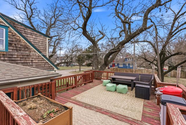 1001 N Yale Ave, Wichita, KS 67208