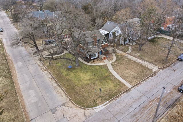 1001 N Yale Ave, Wichita, KS 67208