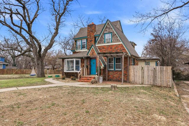 1001 N Yale Ave, Wichita, KS 67208