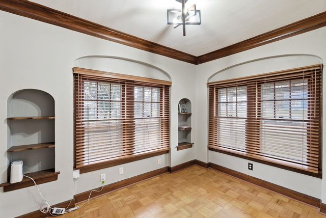 1001 N Yale Ave, Wichita, KS 67208