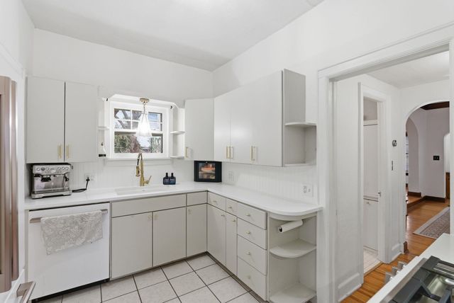 1001 N Yale Ave, Wichita, KS 67208