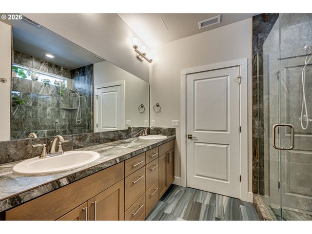 13605 Ne 110TH Way, Vancouver, WA 98682