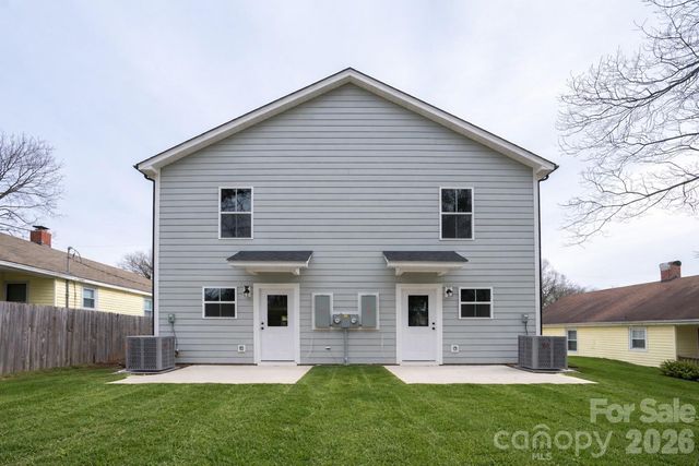 424-426 2nd Street SW, Hickory, NC 28602