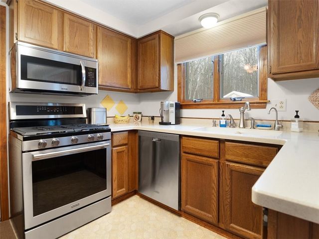 6855 Furnace Road, Ontario, NY 14519