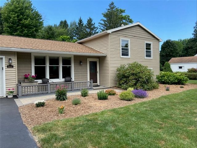 6855 Furnace Road, Ontario, NY 14519