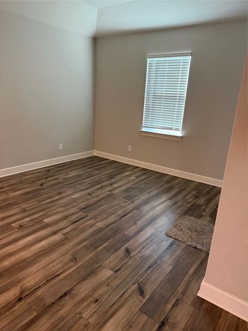 1001 Calhoun Drive, Anna, TX 75409