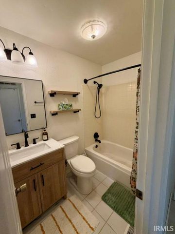 1001 old post Road, Evansville, IN 47710