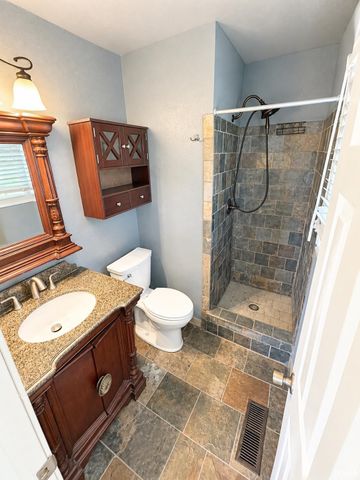1001 old post Road, Evansville, IN 47710