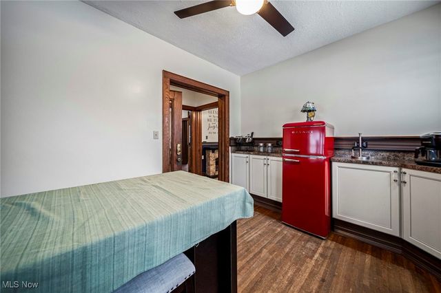 977 W Prospect Road, Ashtabula, OH 44004