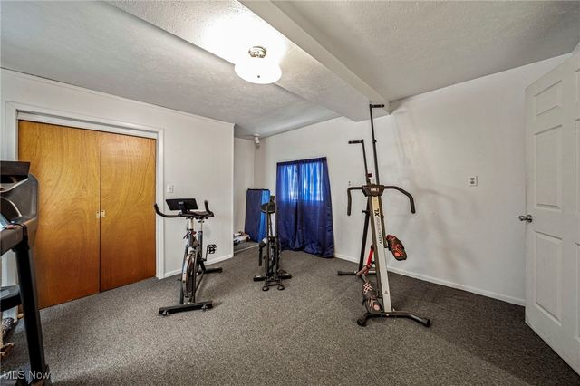 977 W Prospect Road, Ashtabula, OH 44004