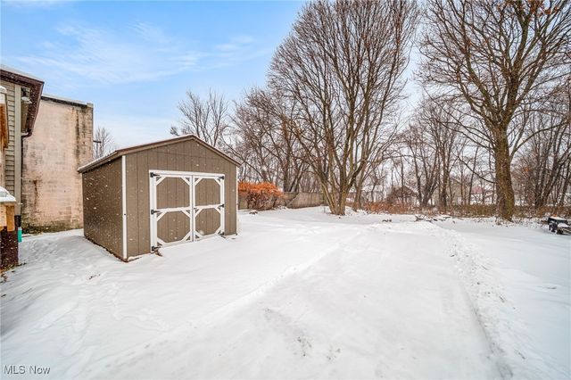 977 W Prospect Road, Ashtabula, OH 44004