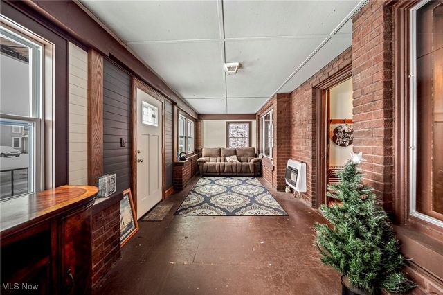 977 W Prospect Road, Ashtabula, OH 44004