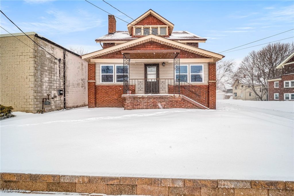 977 W Prospect Road, Ashtabula, OH 44004