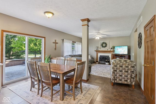 7706 Firethorn Court, Brownsburg, IN 46112