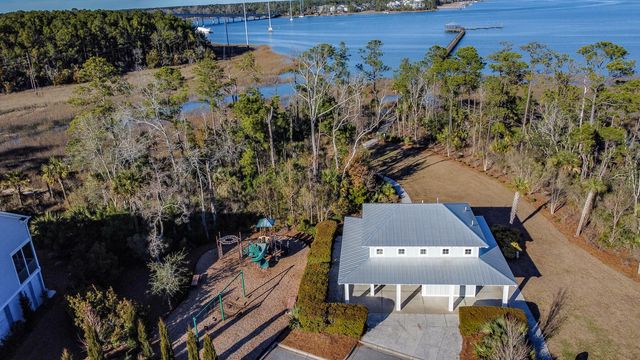 2314 Brackish Drive, Mount Pleasant, SC 29466