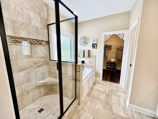 207 Cabrio Way, Headland, AL 36345