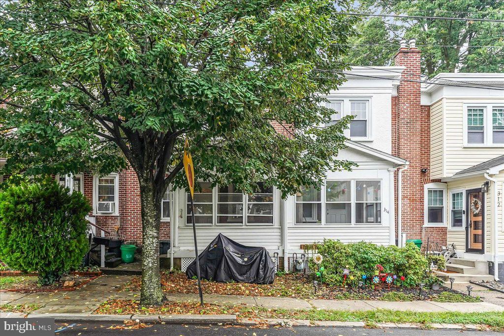 316 E FRONT ST, Media, PA 19063