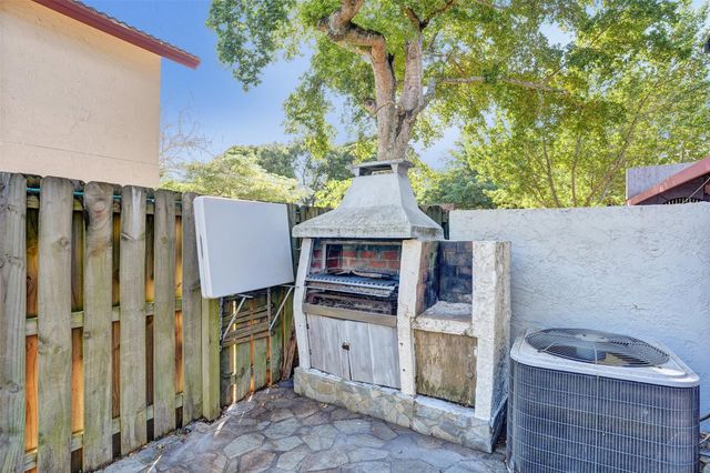 10291 NW 33RD ST 2, Coral Springs, FL 33065