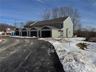 3 Trinity Way, Johnston, RI 02919