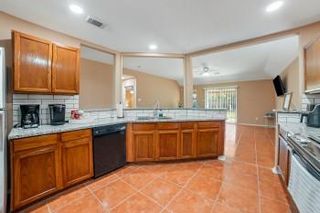 16122 Taloncrest Drive, Houston, TX 77083