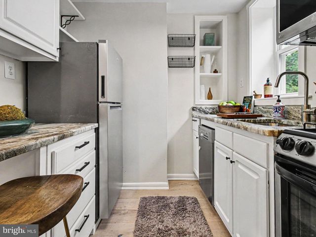 1517 LEMMON ST, Baltimore, MD 21223