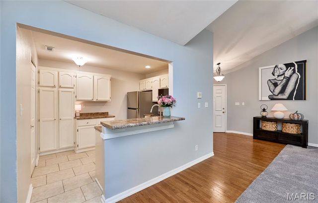 4501 Eli Drive K, St Louis, MO 63128