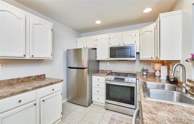 4501 Eli Drive K, St Louis, MO 63128