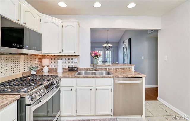 4501 Eli Drive K, St Louis, MO 63128