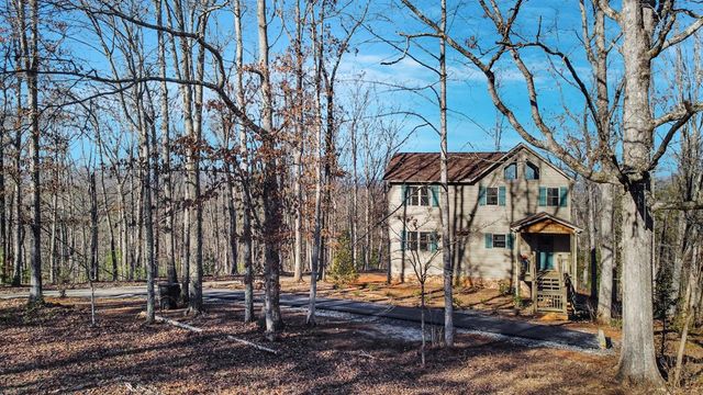 196 Grayson Point, Blue Ridge, GA 30153