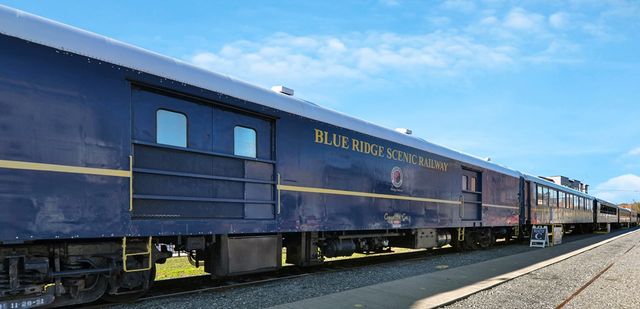 196 Grayson Point, Blue Ridge, GA 30153