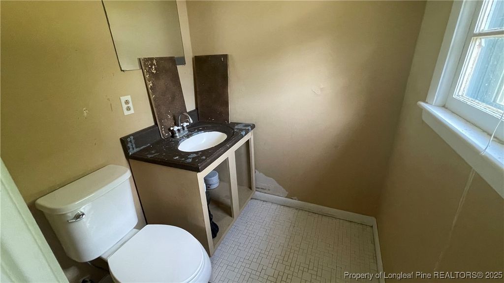 808 Bronco Lane, Fayetteville, NC 28303 — photo 14